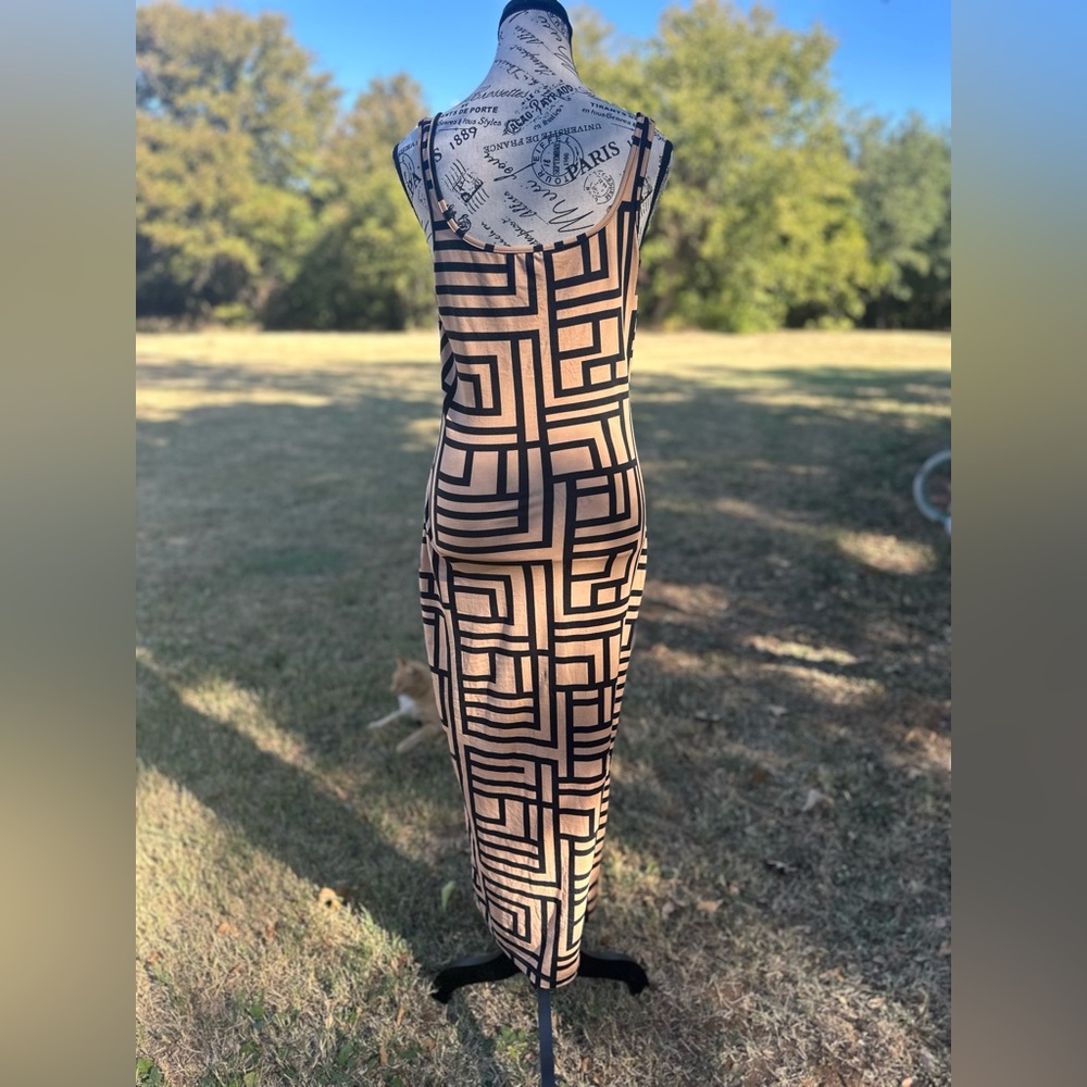 Geometric Black and Tan Maxi Dress